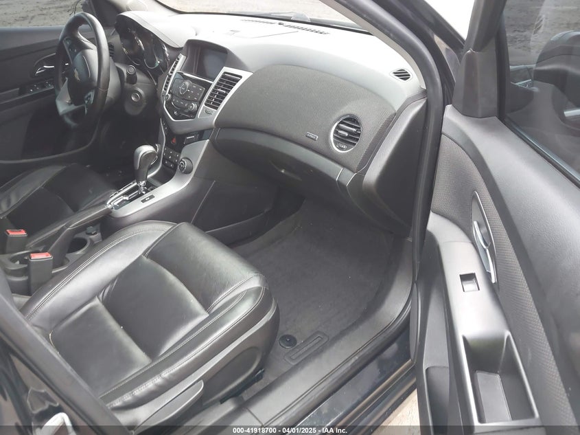 2014 CHEVROLET CRUZE VIN: 1G1P75SZ1E7258084
