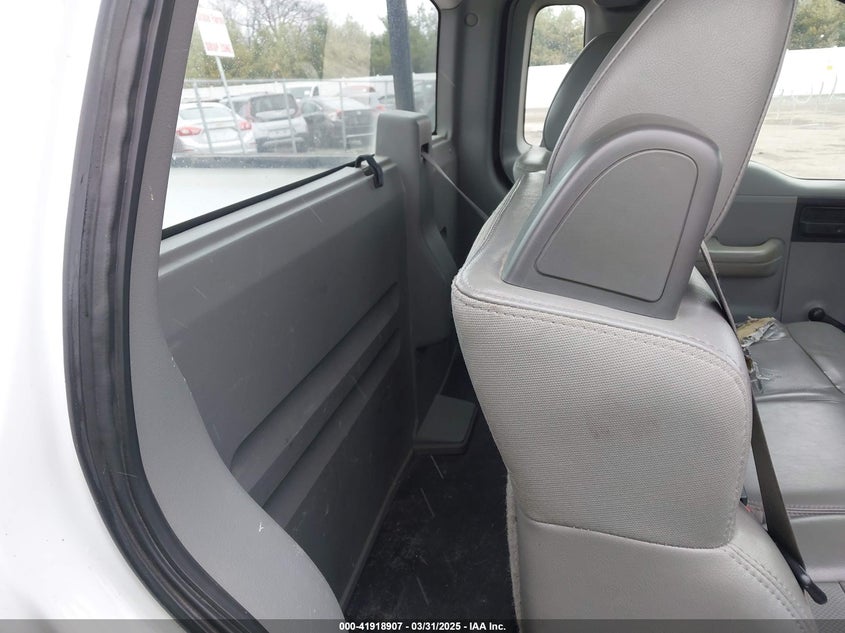 2007 FORD F-150 VIN: 1FTRF12207NA87325