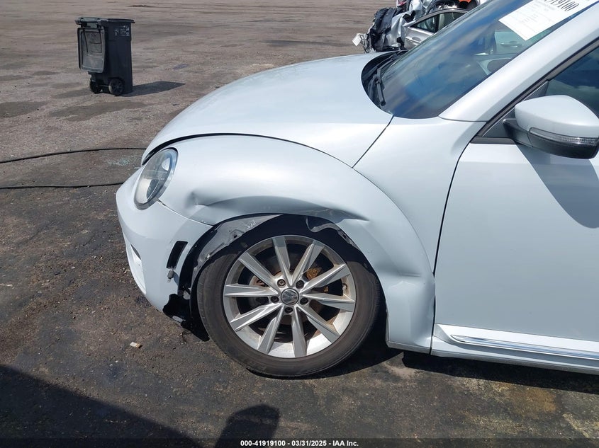 2017 VOLKSWAGEN BEETLE VIN: 3VWJ17AT6HM623342