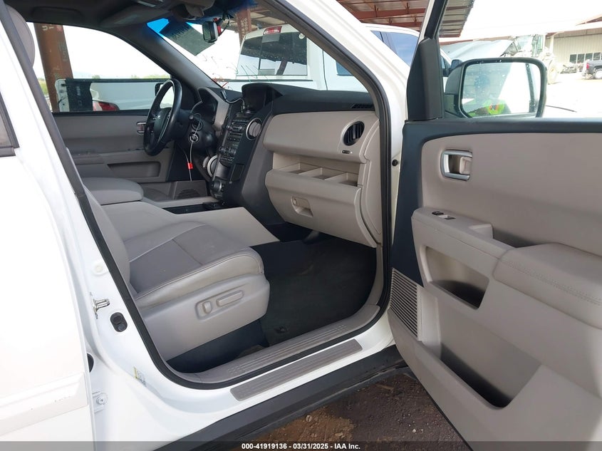 2014 HONDA PILOT EX-L - 5FNYF3H69EB006268