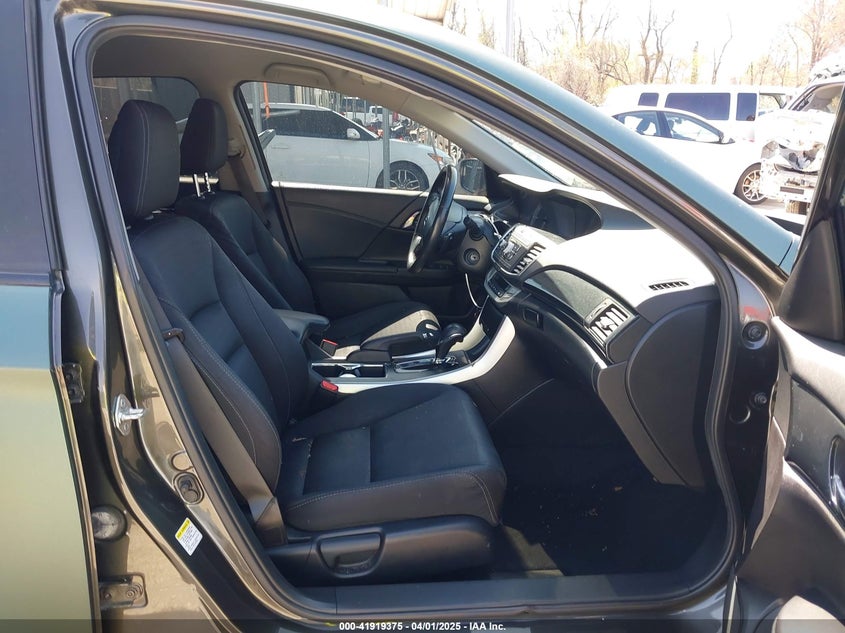 2014 HONDA ACCORD VIN: 1HGCR2F57EA091403