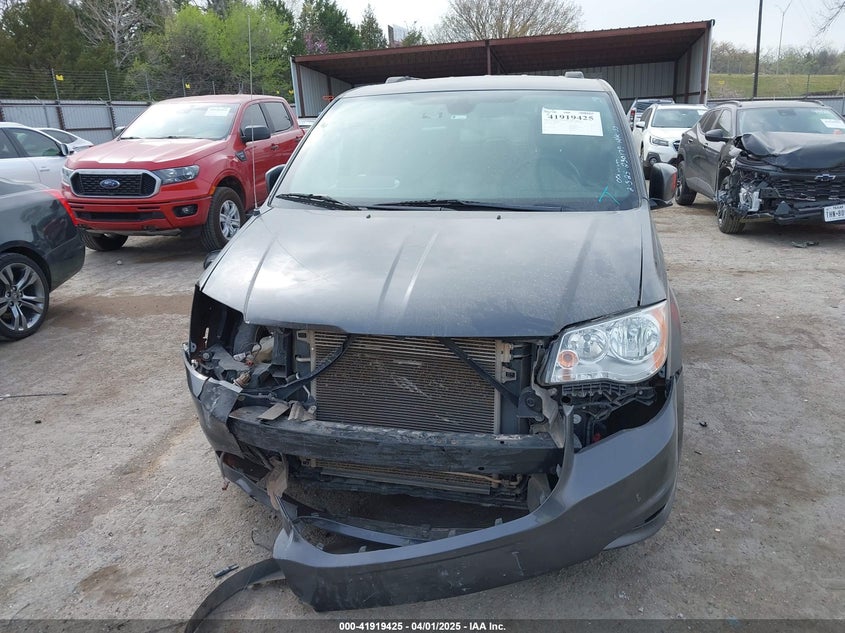 2019 DODGE GRAND CARAVAN SXT - 2C4RDGCG5KR709271