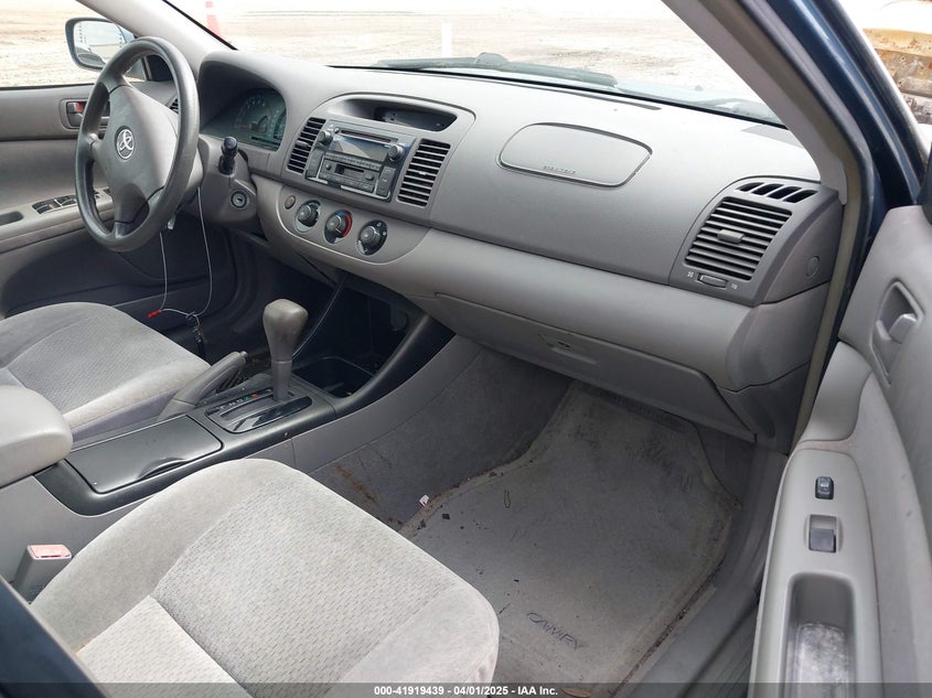 JTDBE32K820048228 2002 TOYOTA CAMRY photo no. 5