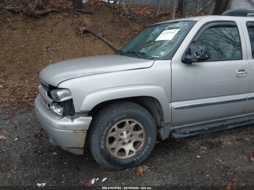 2006 CHEVROLET SUBURBAN VIN: 1GNFK16Z86J171637