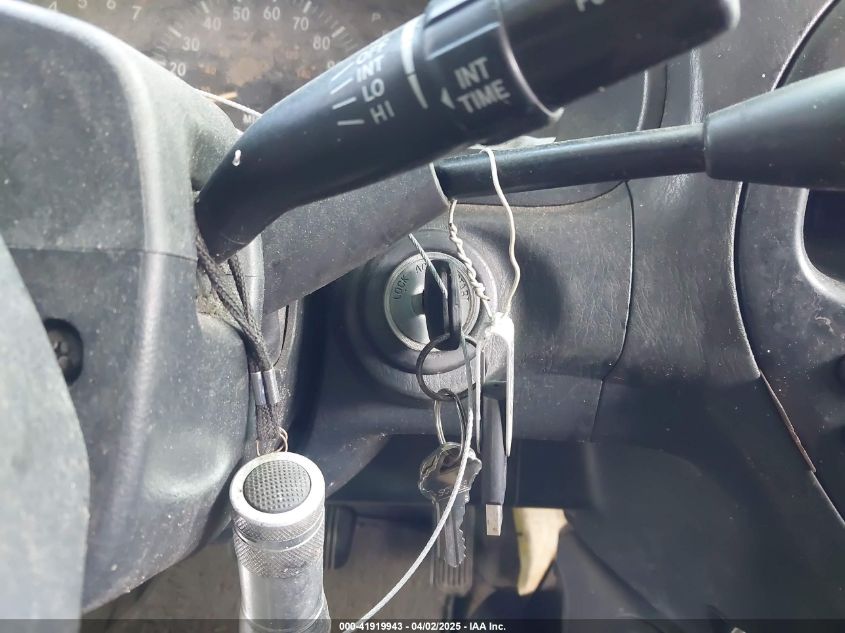 2004 Toyota Tundra Ltd V8 VIN: 5TBBT48144S443901 Lot: 41919943