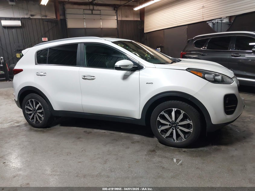 VIN KNDPNCACXK7571757 2019 KIA SPORTAGE EX