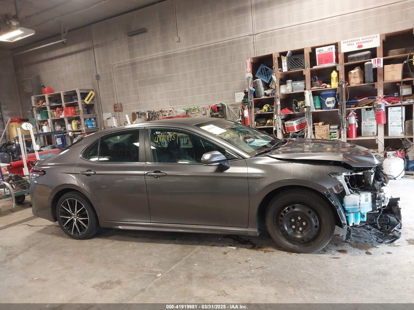 2022 TOYOTA CAMRY VIN: 4T1G11BK3NU053965