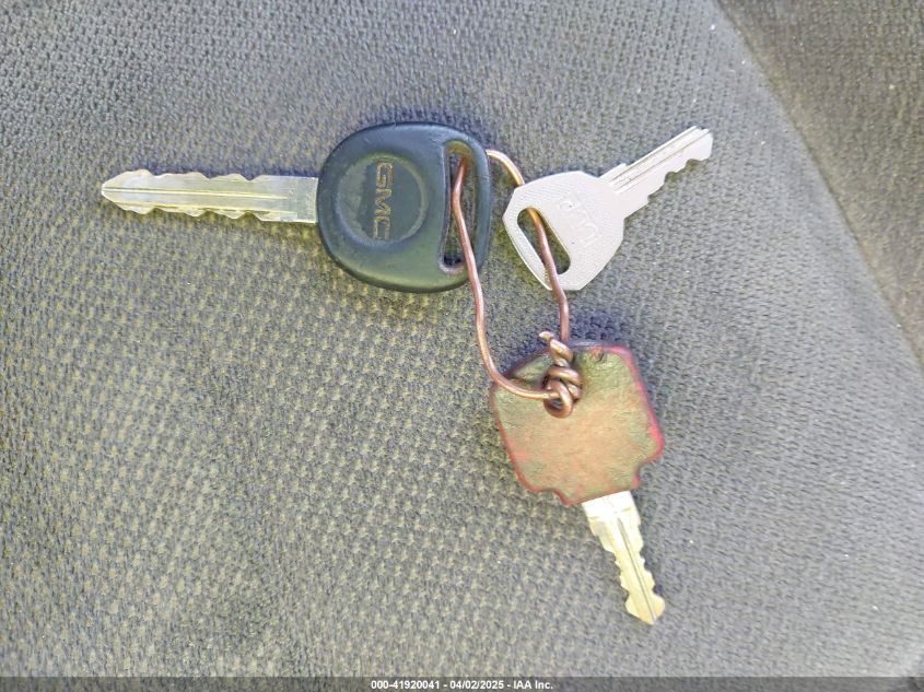 2006 GMC Sierra 2500Hd Work Truck VIN: 1GTHC24U36E244093 Lot: 41920041