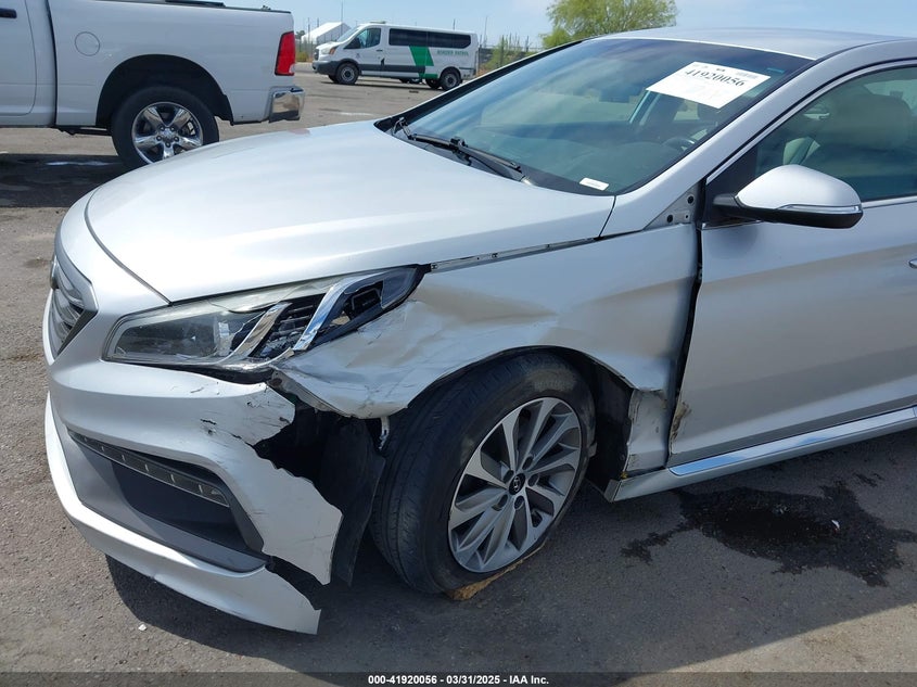 2015 HYUNDAI SONATA VIN: 5NPE34AF4FH064464