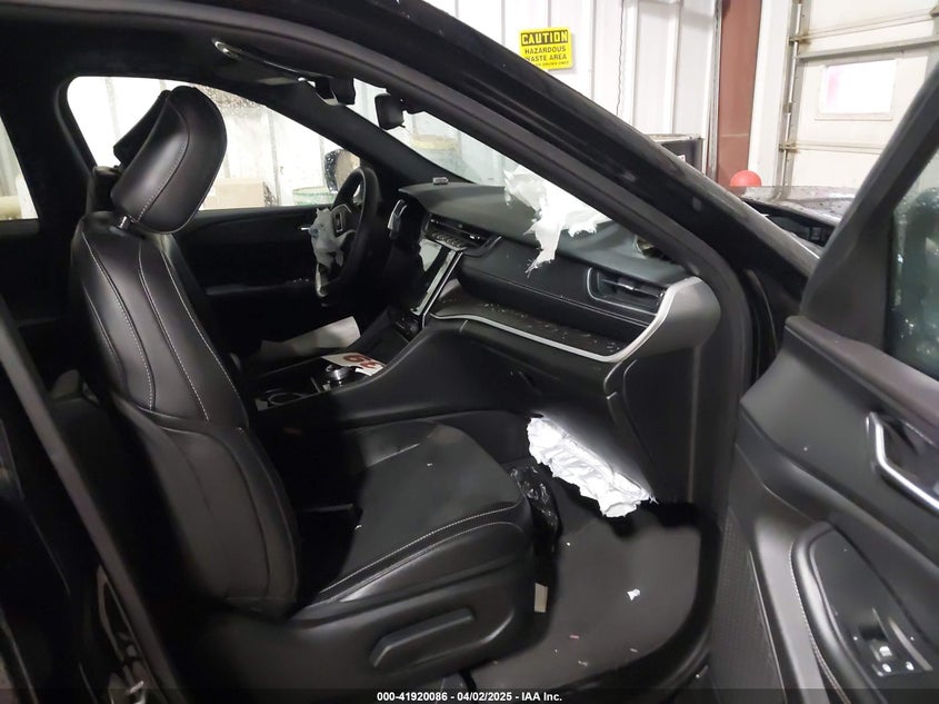 2024 JEEP GRAND CHEROKEE VIN: 1C4RJHAG7RC679243