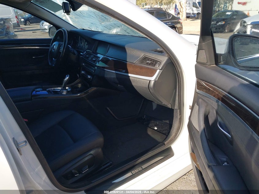 2015 BMW 528I VIN: WBA5A5C53FD516889