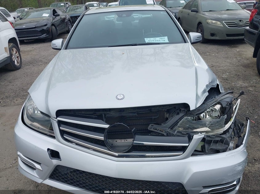 2014 MERCEDES-BENZ C 250 VIN: WDDGF4HB3EG247091