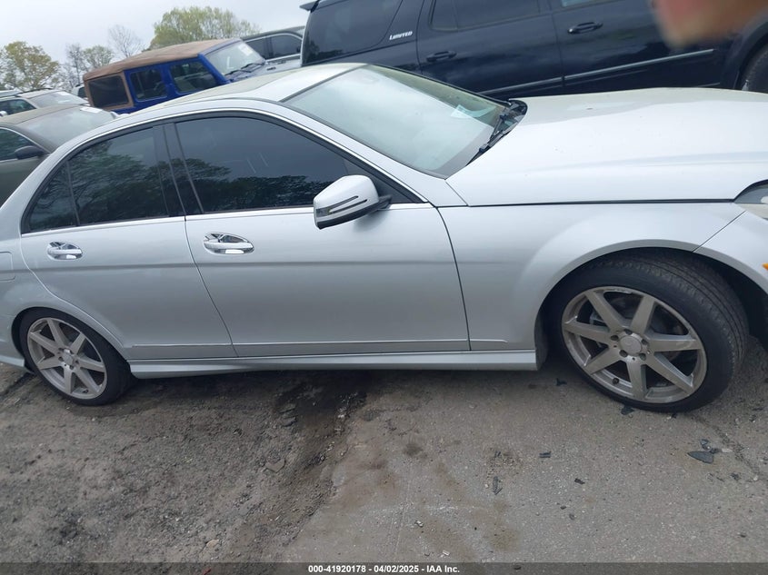 2014 MERCEDES-BENZ C 250 VIN: WDDGF4HB3EG247091