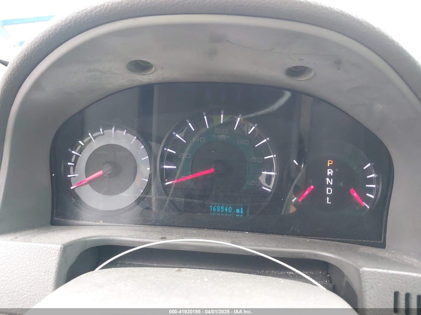 2011 FORD FUSION VIN: 3FAHP0HA7BR184194