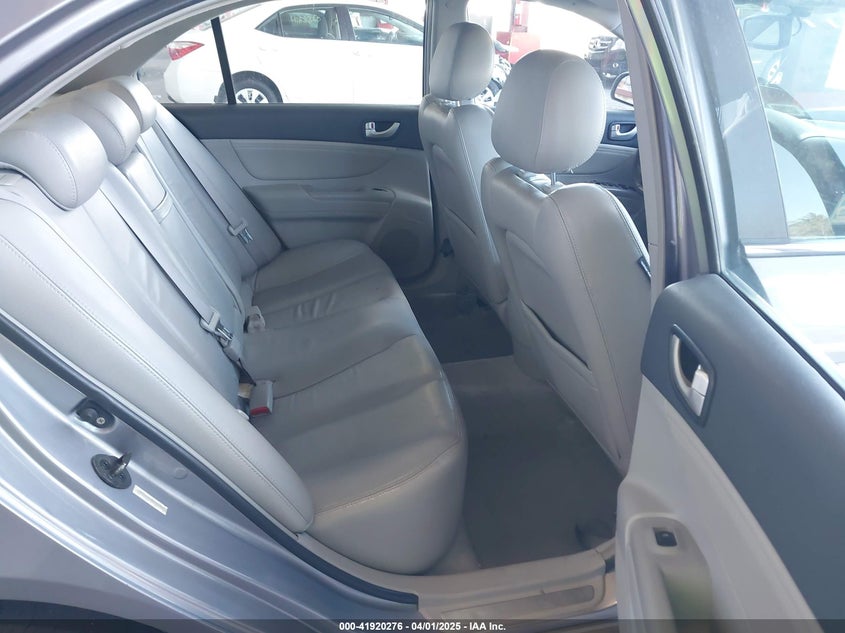 2008 HYUNDAI SONATA VIN: 5NPEU46C88H367861