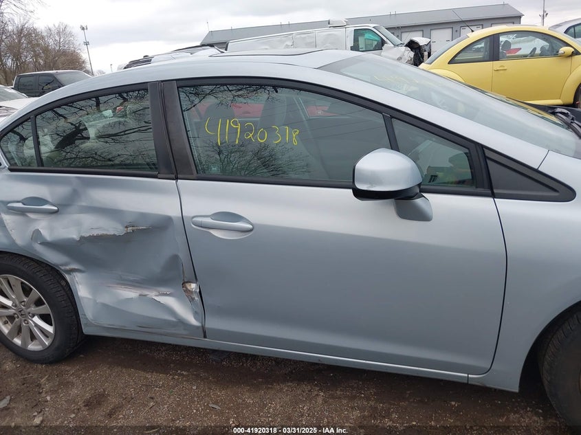 2012 HONDA CIVIC VIN: 2HGFB2F82CH506220