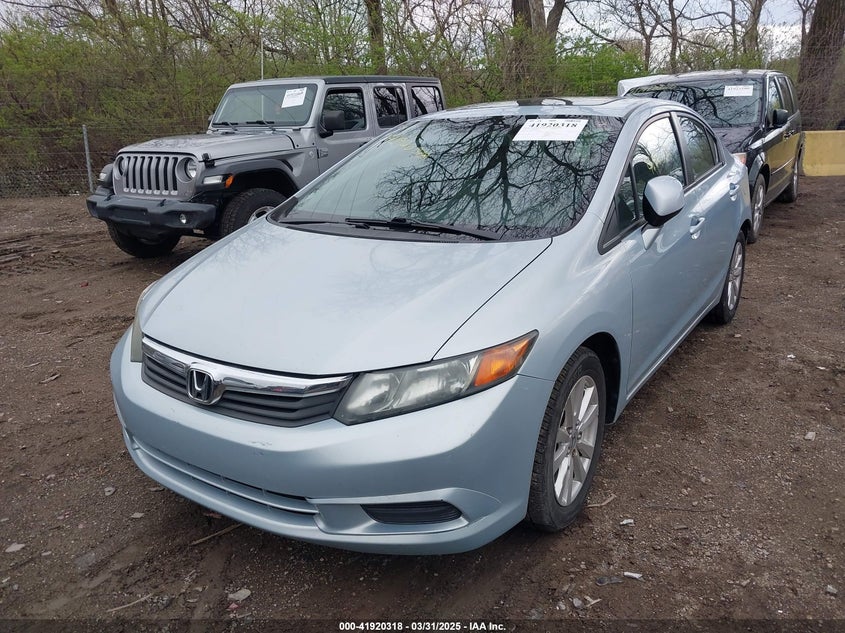 2012 HONDA CIVIC VIN: 2HGFB2F82CH506220