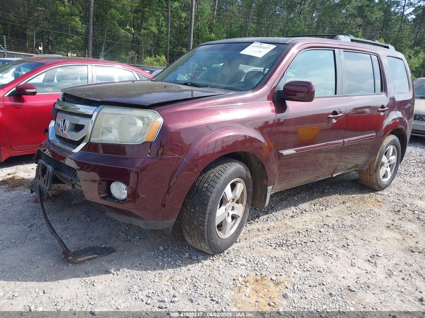 2011 HONDA PILOT VIN: 5FNYF4H58BB087840