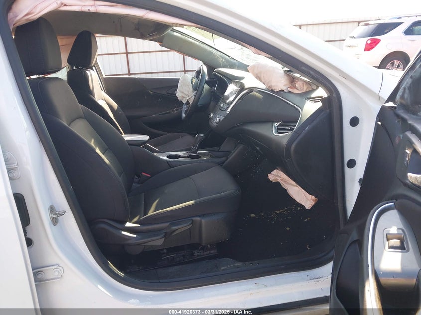 2017 CHEVROLET MALIBU VIN: 1G1ZE5ST7HF269353