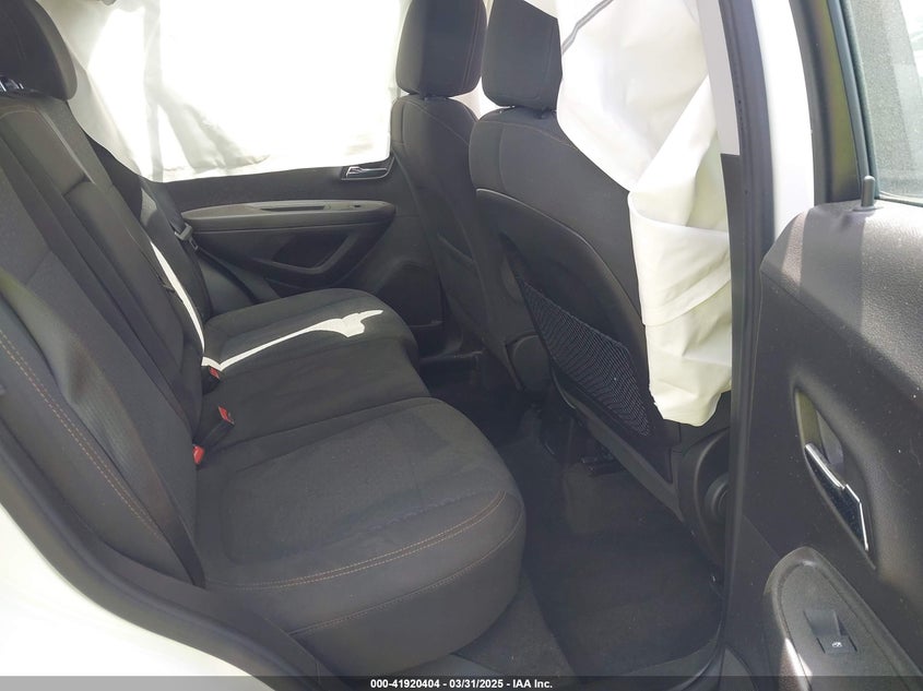 VIN KL7CJNSB2LB065279 2020 CHEVROLET TRAX AWD LS