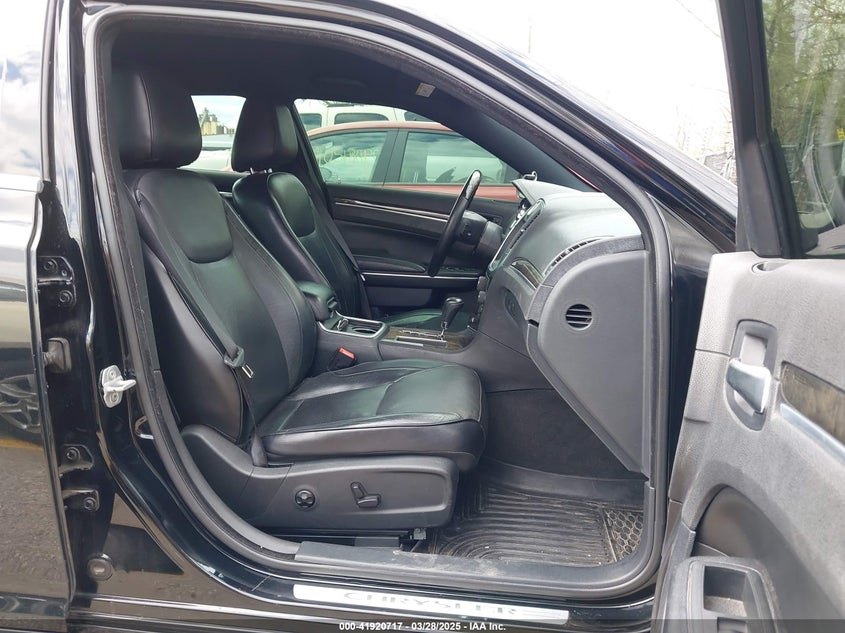 2012 CHRYSLER 300C VIN: 2C3CCAET1CH284661