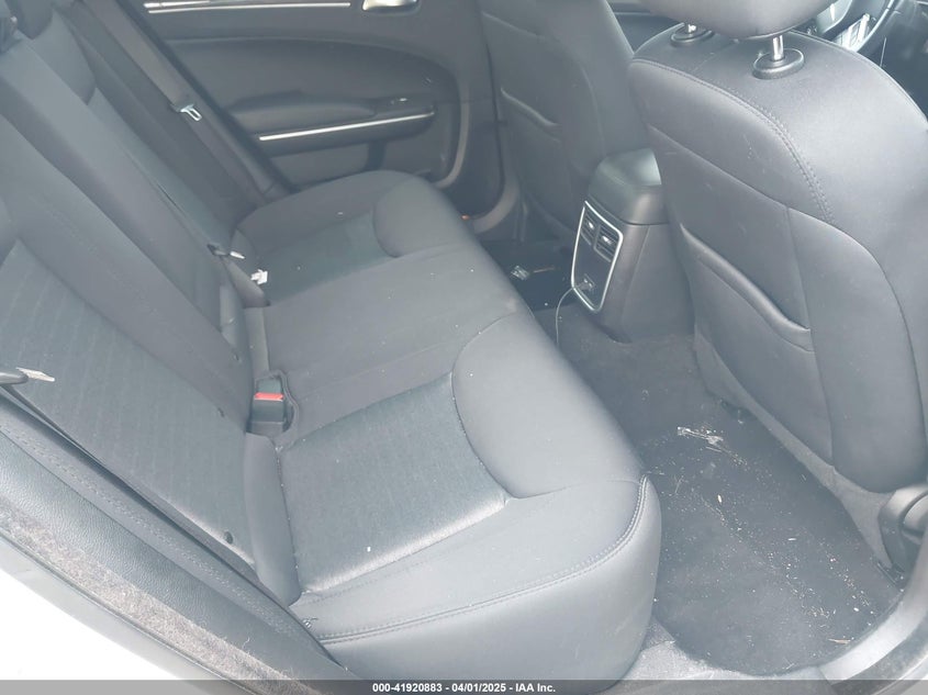 2021 Chrysler 300(VIN: 2C3CCAAG9MH580215