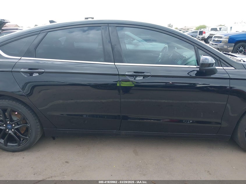 2019 Ford Fusion Se VIN: 3FA6P0HDXKR184031 Lot: 41920962