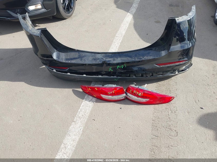 2019 Ford Fusion Se VIN: 3FA6P0HDXKR184031 Lot: 41920962