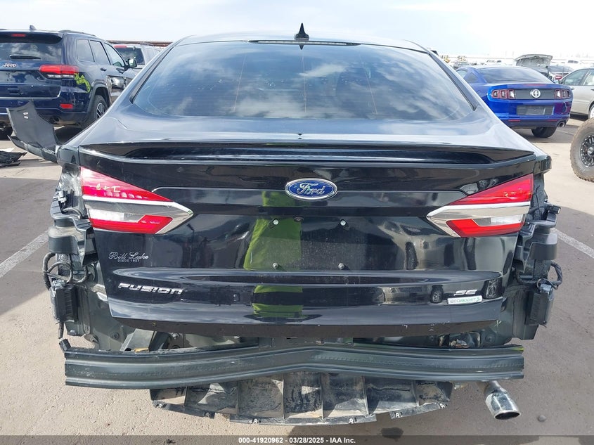2019 Ford Fusion Se VIN: 3FA6P0HDXKR184031 Lot: 41920962