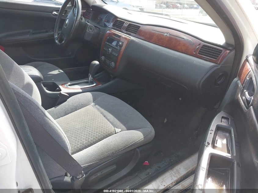 2009 CHEVROLET IMPALA VIN: 2G1WC57M291242998