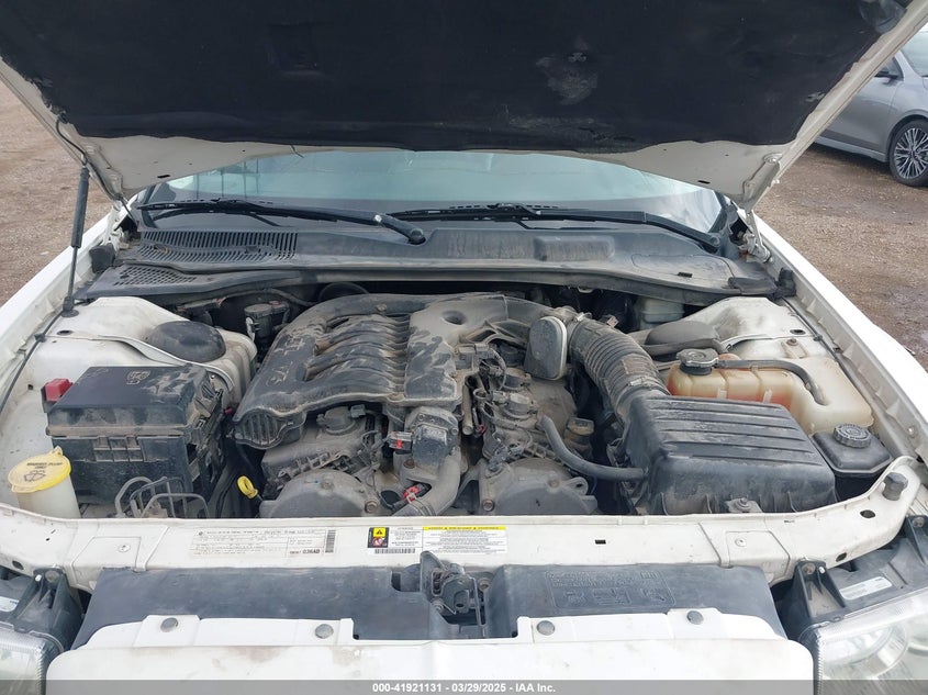 2010 CHRYSLER 300 VIN: 2C3CA5CV7AH160747