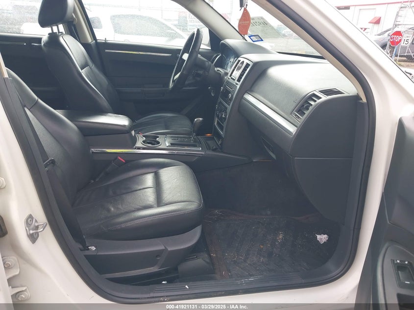 2010 CHRYSLER 300 VIN: 2C3CA5CV7AH160747
