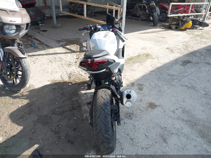 2025 KAWASAKI EX500 - ML5EXGG1XSDA54519