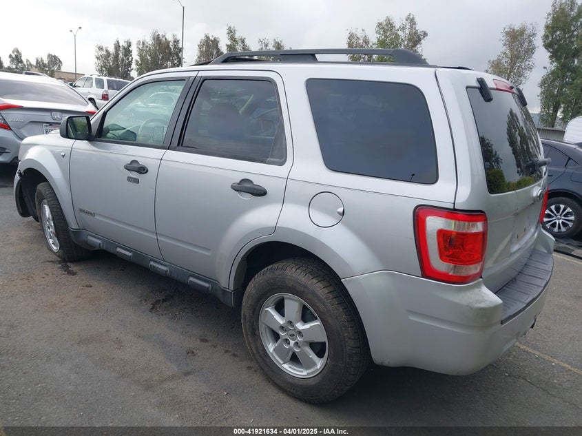 2008 FORD ESCAPE VIN: 1FMCU03108KA62726