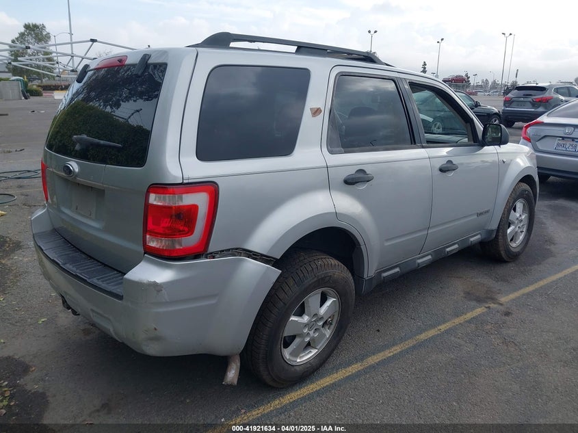2008 FORD ESCAPE VIN: 1FMCU03108KA62726
