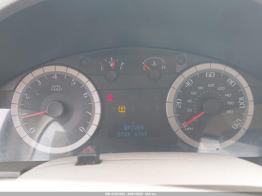 2008 FORD ESCAPE VIN: 1FMCU03108KA62726