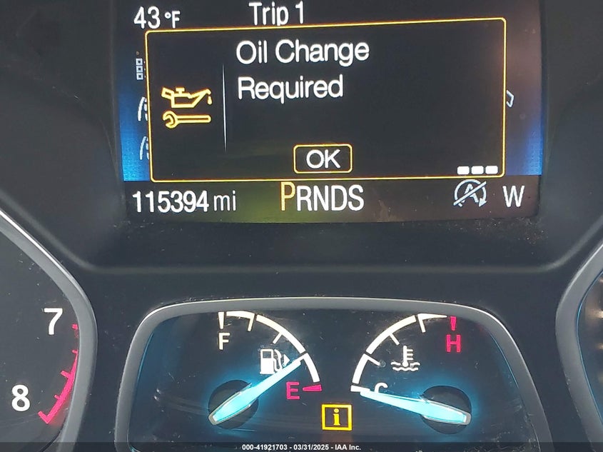 VIN 1FMCU0GD6HUB05121 2017 FORD ESCAPE SE