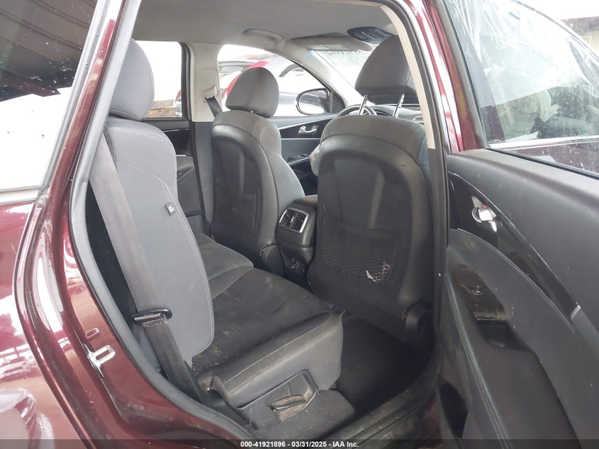 2020 KIA SORENTO VIN: 5XYPG4A51LG612301