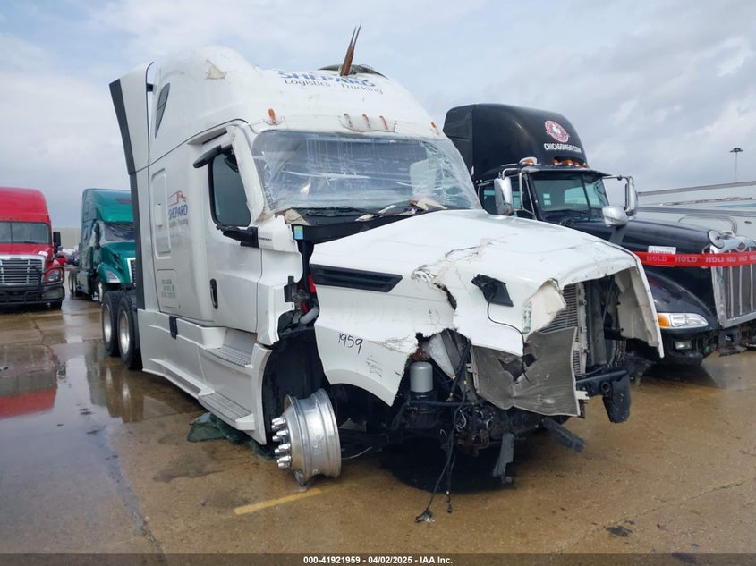 2024 FREIGHTLINER CASCADIA 126  (VIN: 3AKJHHDRXRSUX3188)