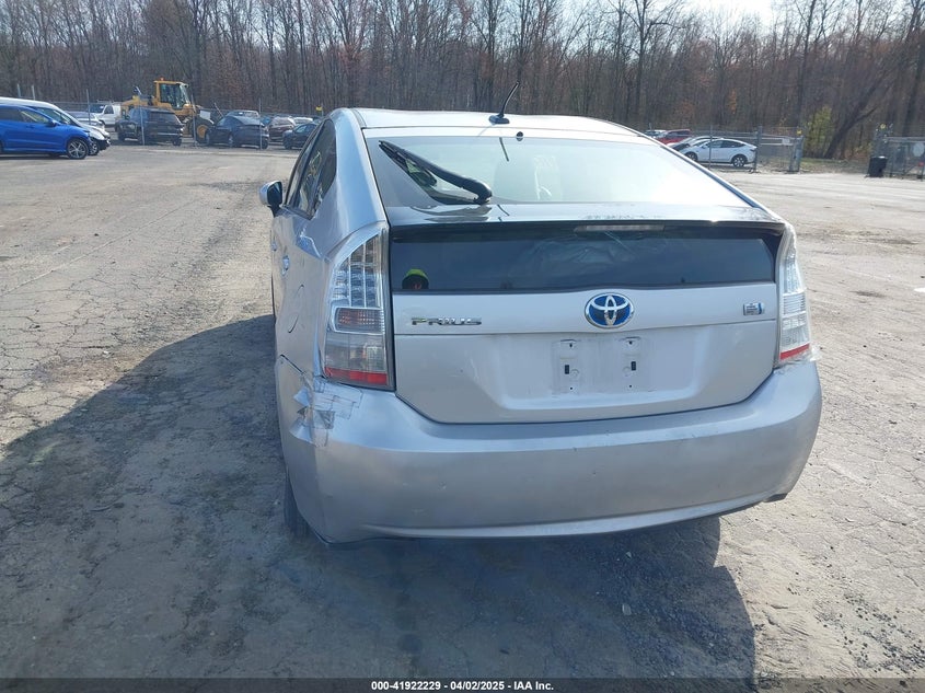 2011 TOYOTA PRIUS VIN: JTDKN3DU7B5327736