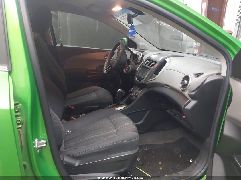 2016 CHEVROLET SONIC VIN: 1G1JC6SH8G4150595
