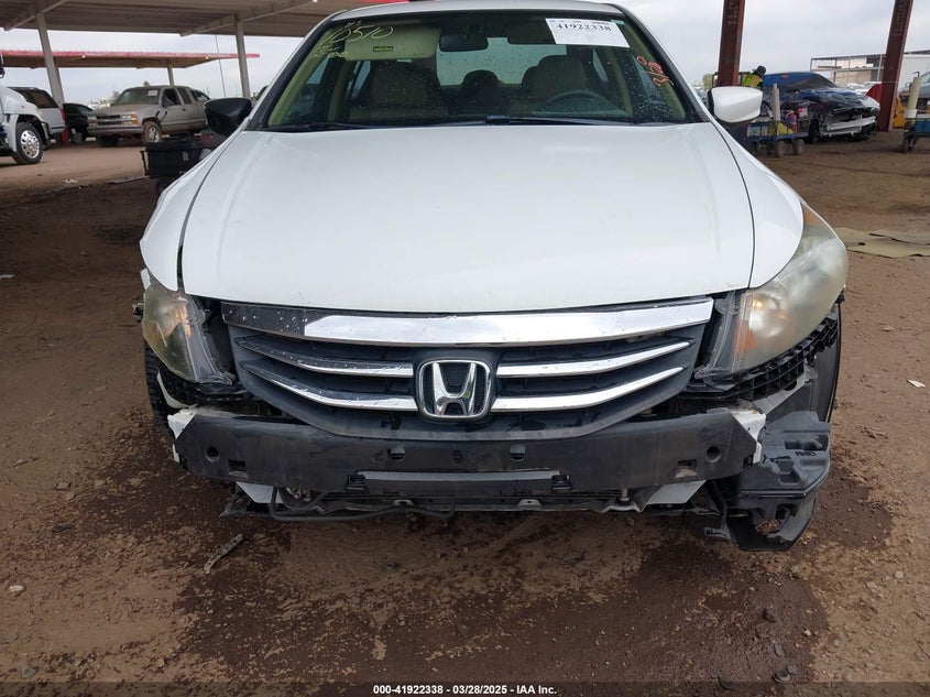 2011 HONDA ACCORD VIN: 1HGCP2F63BA157519