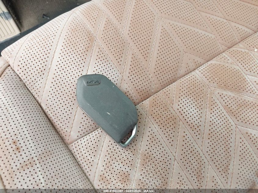 2025 Kia Telluride - 5XYP3DGC4SG595137