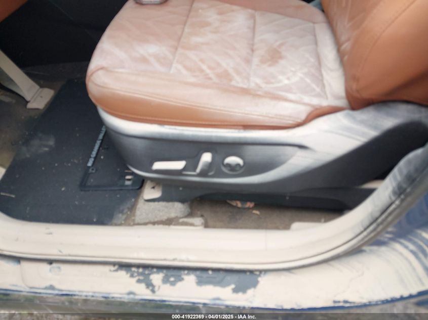 2025 Kia Telluride - 5XYP3DGC4SG595137