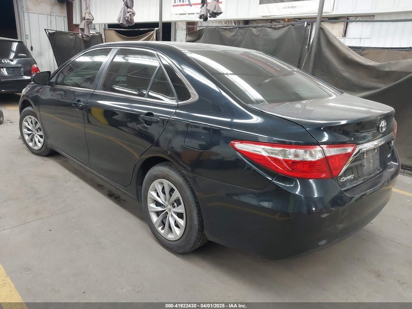2017 TOYOTA CAMRY VIN: 4T1BF1FK7HU672871