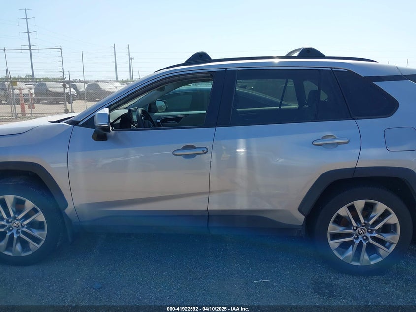 2022 TOYOTA RAV4 VIN: 2T3C1RFV1NW231686