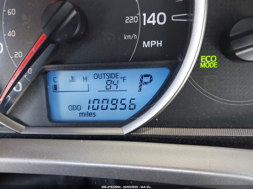 2015 TOYOTA RAV4 XLE - JTMWFREV9FJ034992