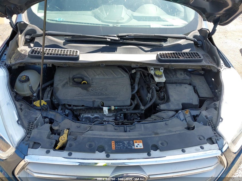VIN 1FMCU9HD6JUB50780 2018 FORD ESCAPE SEL