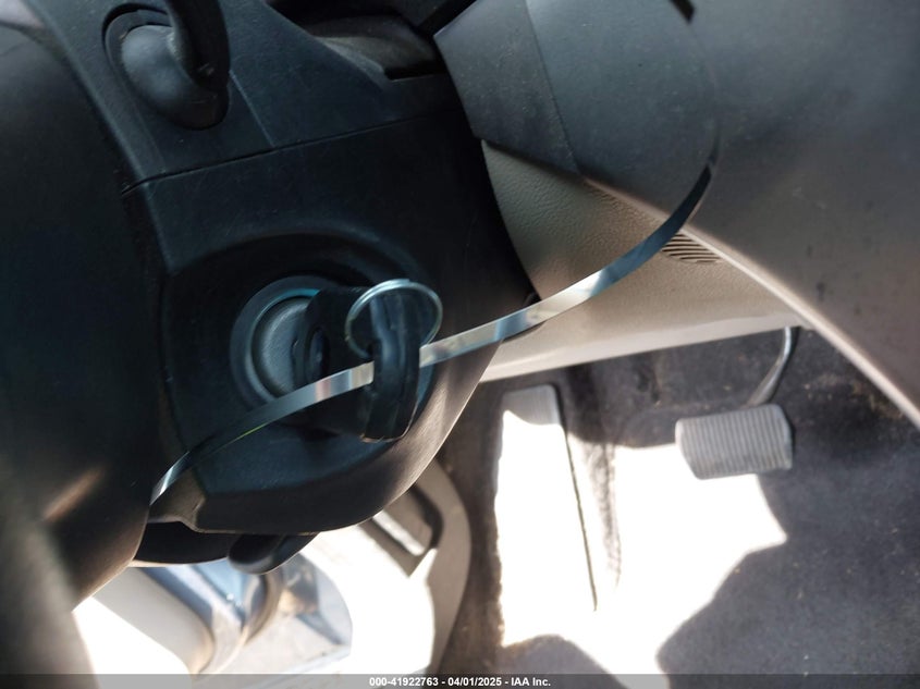 VIN 1FMCU9HD6JUB50780 2018 FORD ESCAPE SEL