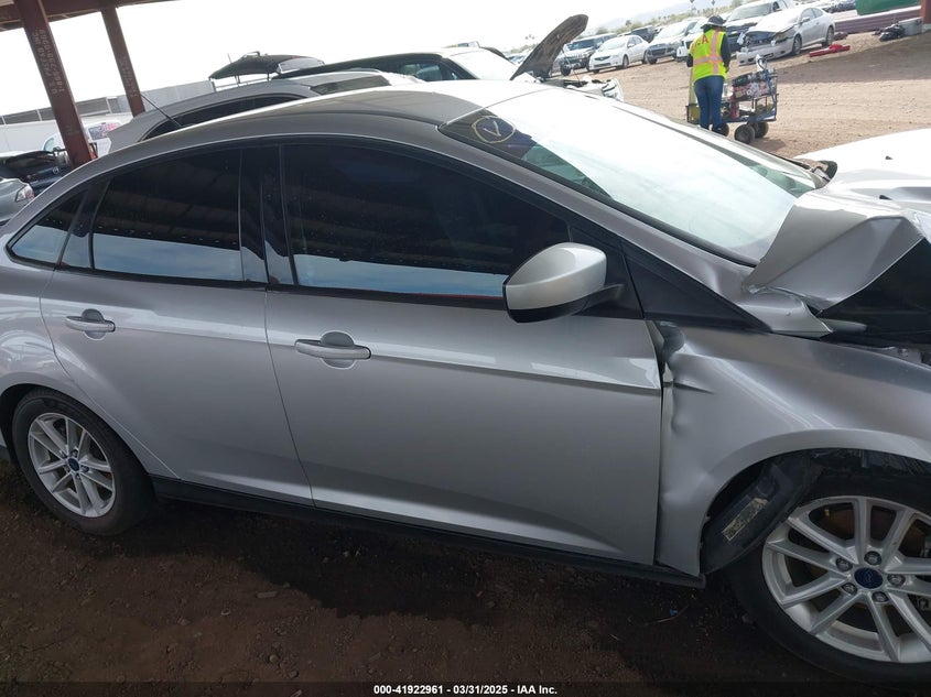 2018 FORD FOCUS VIN: 1FADP3FE7JL271029